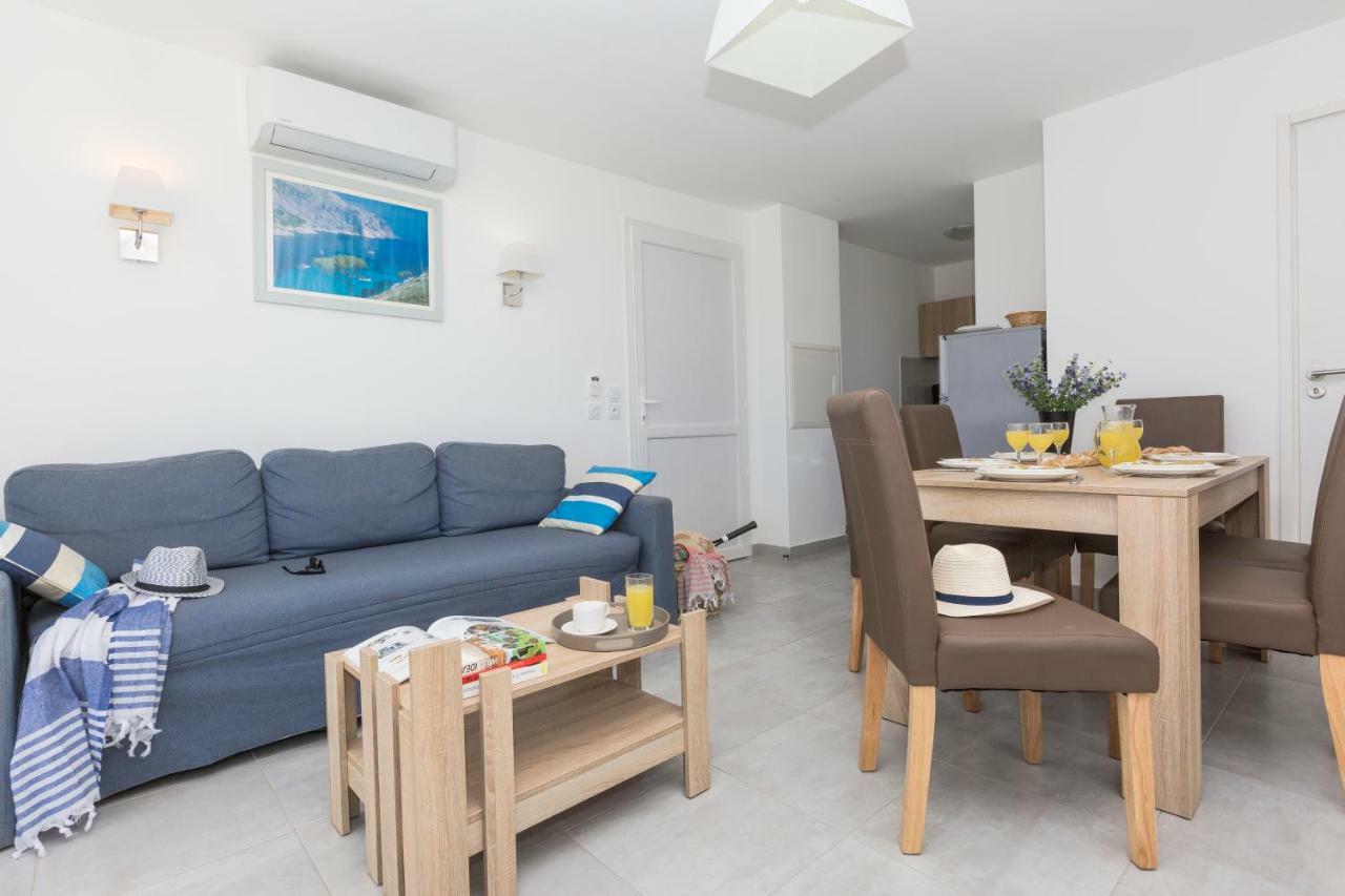 Residence Odalys Acqua Bella ポッジョ・メッザナ エクステリア 写真