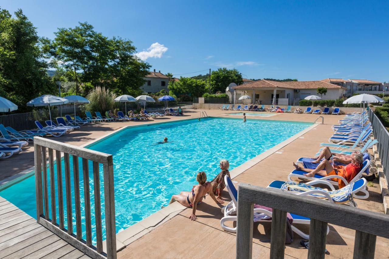 Residence Odalys Acqua Bella ポッジョ・メッザナ エクステリア 写真